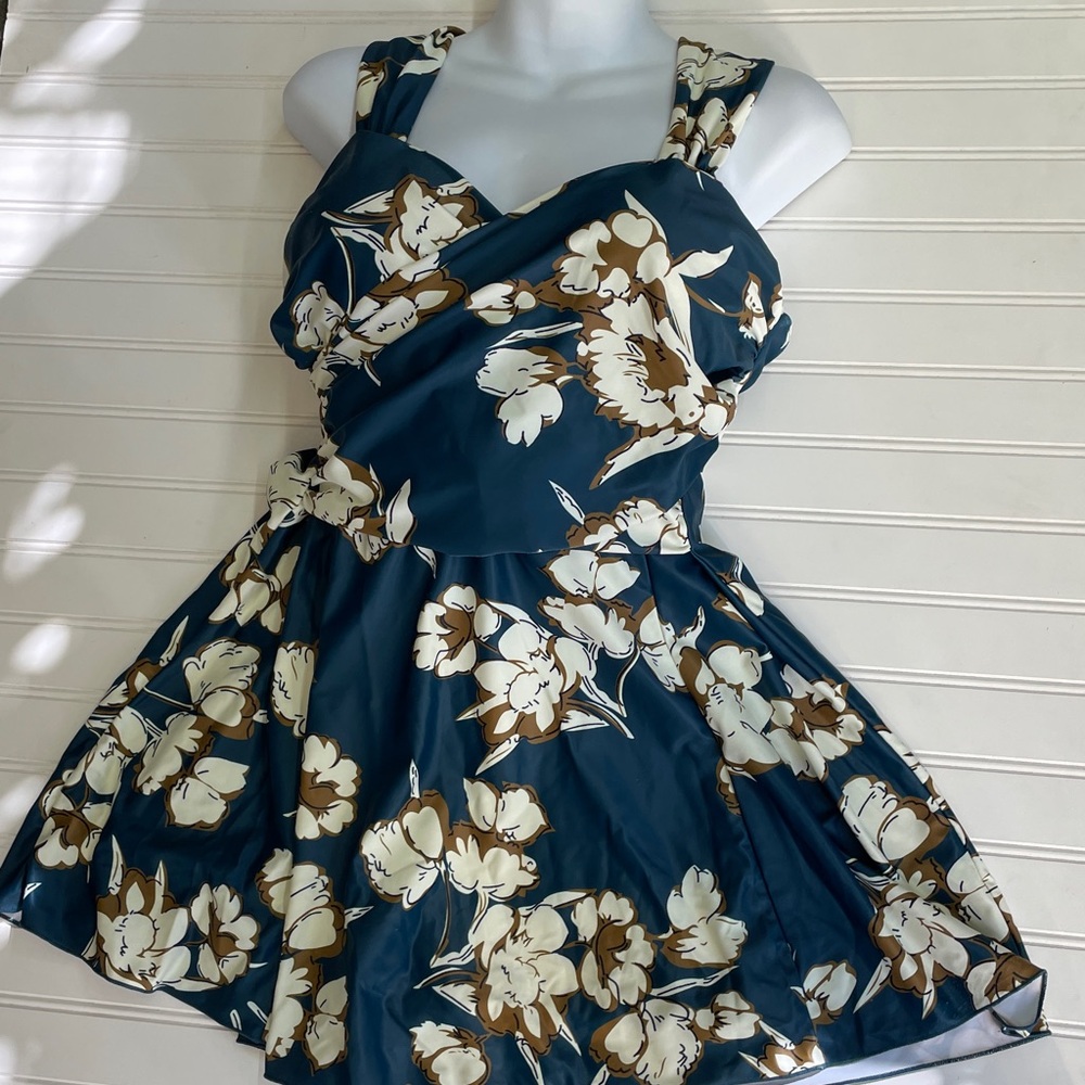 Cocopear Teal Floral Printed Body Shaping Swimdress - Picture 3 of 12